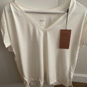 Girlfriend Collective Perfect  V-Neck T-shirt